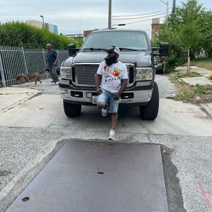 Meet your Posher, Lawrence